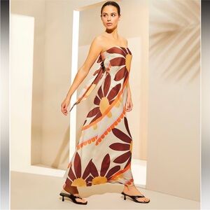 NWT Gianni Bini
Francesca Strapless Print Satin Slip Maxi Dress